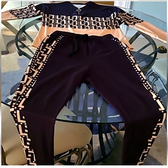 Athletic Suit ❤️ - Picture 7 of 8